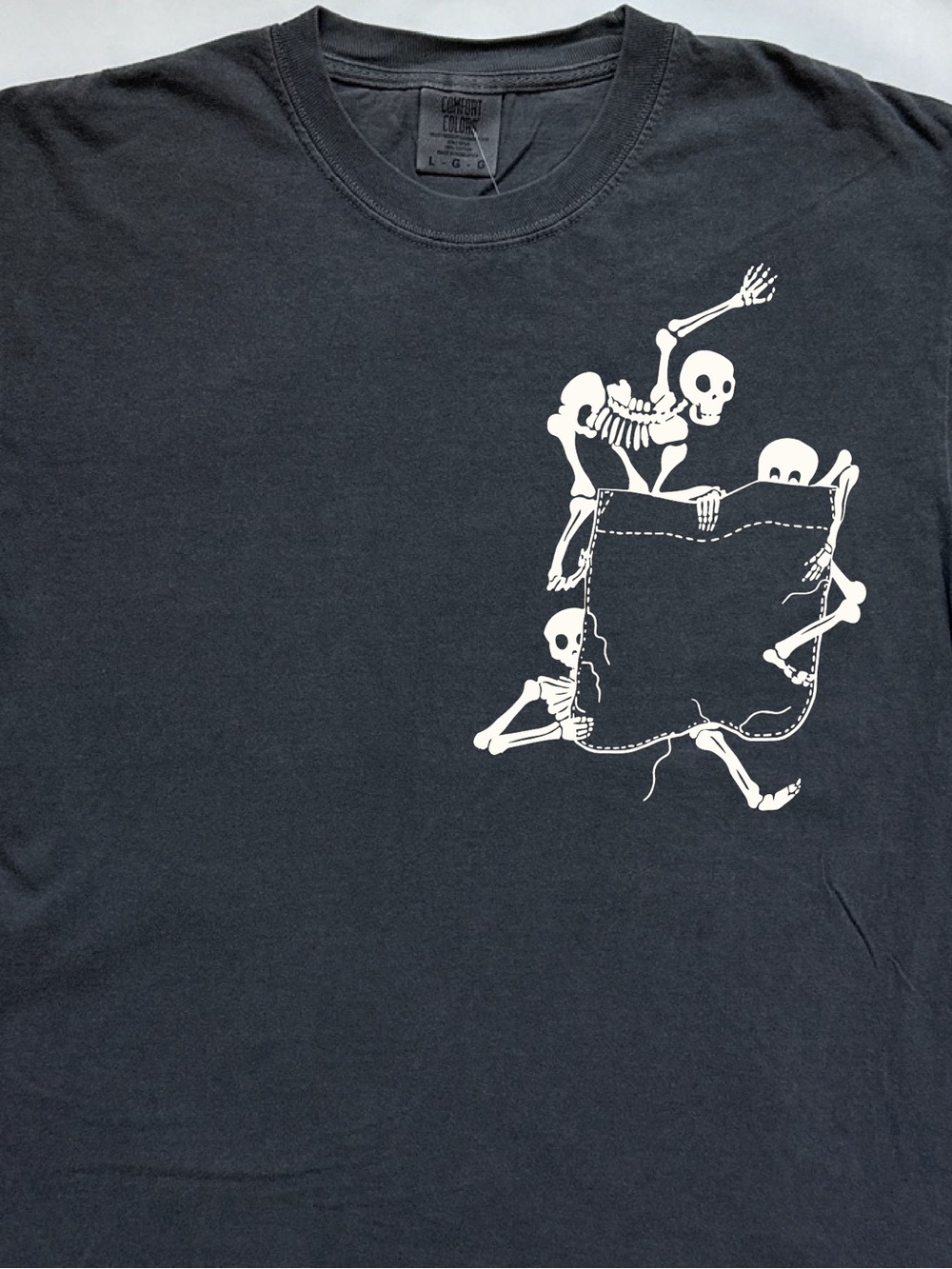 skeleton ghost pocket tee Halloween horror spooky graphic T-Shirt bones shirt